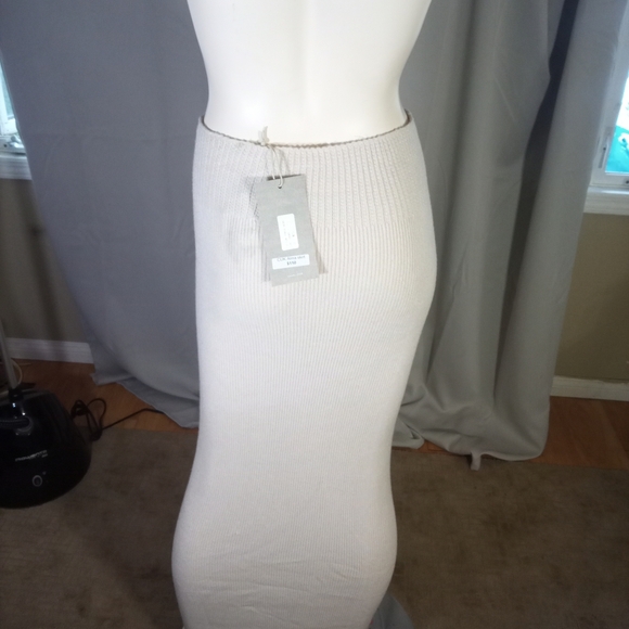 Charlies Cream Ribbed Maxi Pencil Skirt Cocktail - Picture 3 of 3